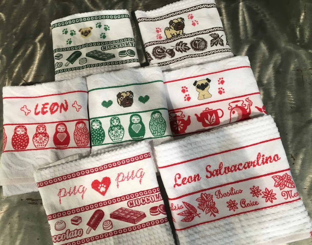 ASCIUGHINO SPUGNA LEON'S ,realizzati a mano NUMERO PEZZI DISPONIBILI : n 7, visibili CONTRIBUTO MINIMO RICHIESTO : € 15 cad inclusa spedizione PER ORDINARE: Invia un'email a leonspugrescue@gmail.com , specificando ordine CON NOME ARTICOLO e indirizzo di spedizione. Invia il tuo contributo tramite bonifico bancario a: LEON S PUG RESCUE SALVACARLINO UNICREDIT ( MILANO) IT 94 D 02008 01623 000101415047 oppure puoi versare il tuo contributo utilizzando l'opzione paypal direttamente accessibile dal nostro sito internet PERFAVORE CONTATTACI PER ACCERTARTI CHE L'ARTICOLO SIA ANCORA DISPONIBILE PRIMA DI INVIARE IL TUO CONTRIBUTO !
