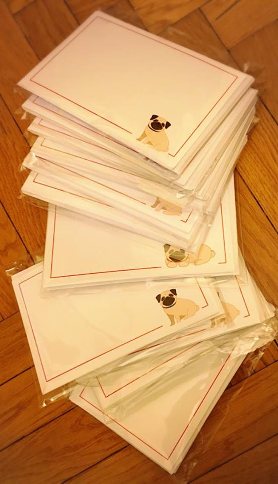 LEON'S PUG WISHES CARDS Ideate, realizzate e donate al Rescue dalla speciale mamma salvacarlina Alessandra NUMERO PEZZI DISPONIBILI n 8 ( set da dieci cartoncini) contributo minimo richiesto € 15 inclusa la spedizione