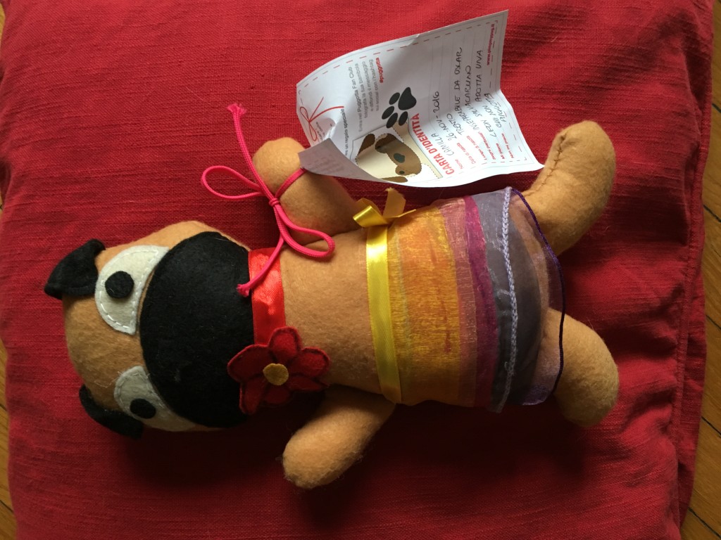 PUGGOTTA CAMILLA DISPONIBILITA' : 1 CONTRIBUTO MINIMO RICHIESTO : € 20 inclusa spedizione PER ORDINARE: Invia un'email a leonspugrescue@gmail.com , specificando ordine CON NOME ARTICOLO e indirizzo di spedizione. Invia il tuo contributo tramite bonifico bancario a: LEON S PUG RESCUE SALVACARLINO UNICREDIT ( MILANO) IT 94 D 02008 01623 000101415047 oppure puoi versare il tuo contributo utilizzando l'opzione paypal direttamente accessibile dal nostro sito internet PERFAVORE CONTATTACI PER ACCERTARTI CHE L'ARTICOLO SIA ANCORA DISPONIBILE PRIMA DI INVIARE IL TUO CONTRIBUTO !