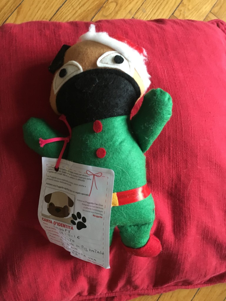 PUGGOTTA SNOOPY DISPONIBILITA' : 1 CONTRIBUTO MINIMO RICHIESTO : € 20 inclusa spedizione PER ORDINARE: Invia un'email a leonspugrescue@gmail.com , specificando ordine CON NOME ARTICOLO e indirizzo di spedizione. Invia il tuo contributo tramite bonifico bancario a: LEON S PUG RESCUE SALVACARLINO UNICREDIT ( MILANO) IT 94 D 02008 01623 000101415047 oppure puoi versare il tuo contributo utilizzando l'opzione paypal direttamente accessibile dal nostro sito internet PERFAVORE CONTATTACI PER ACCERTARTI CHE L'ARTICOLO SIA ANCORA DISPONIBILE PRIMA DI INVIARE IL TUO CONTRIBUTO !