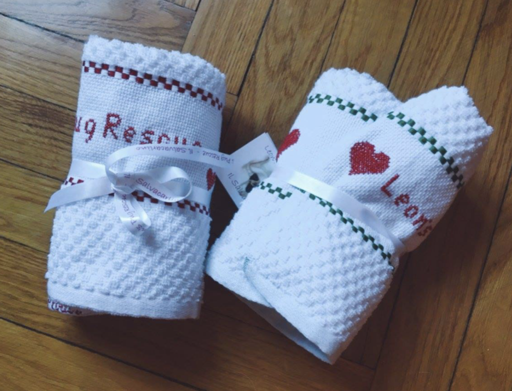 ASCIUGHINI SPUGNA ( ricamati e personalizzati a mano)